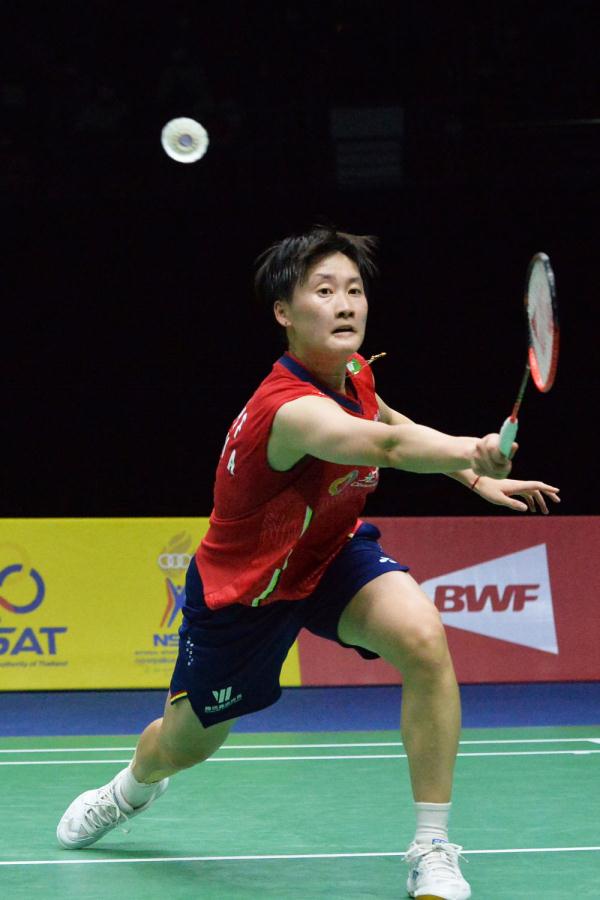 是依靠速度 是依靠速度