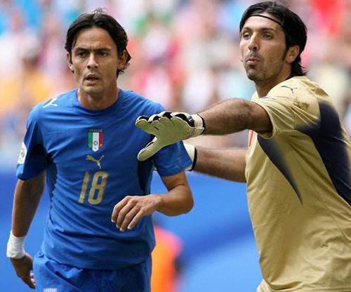 总冠军稳了！汤神加盟湖人，热火老大也要来？詹姆斯激动落泪