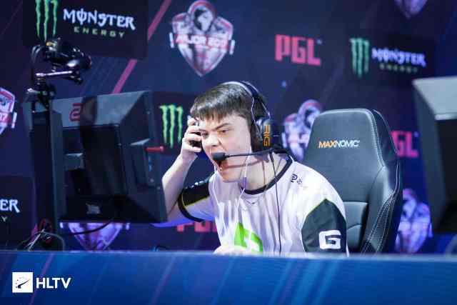 1场10-0后，罗伯逊创3大纪录！名将惨败仍有收获.